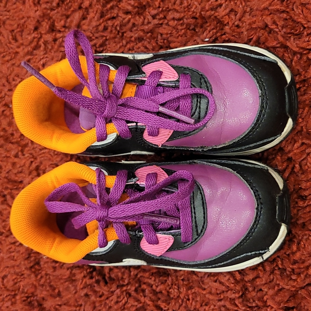 Bundle of toddler girl sneakers(Rose Gold are Carter's) Good condition.